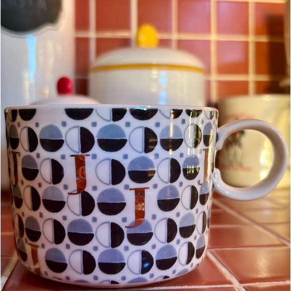 Anthropologie Letter C Mug
$15
Size: 14 oz Anthropologie - Picture 2 of 2